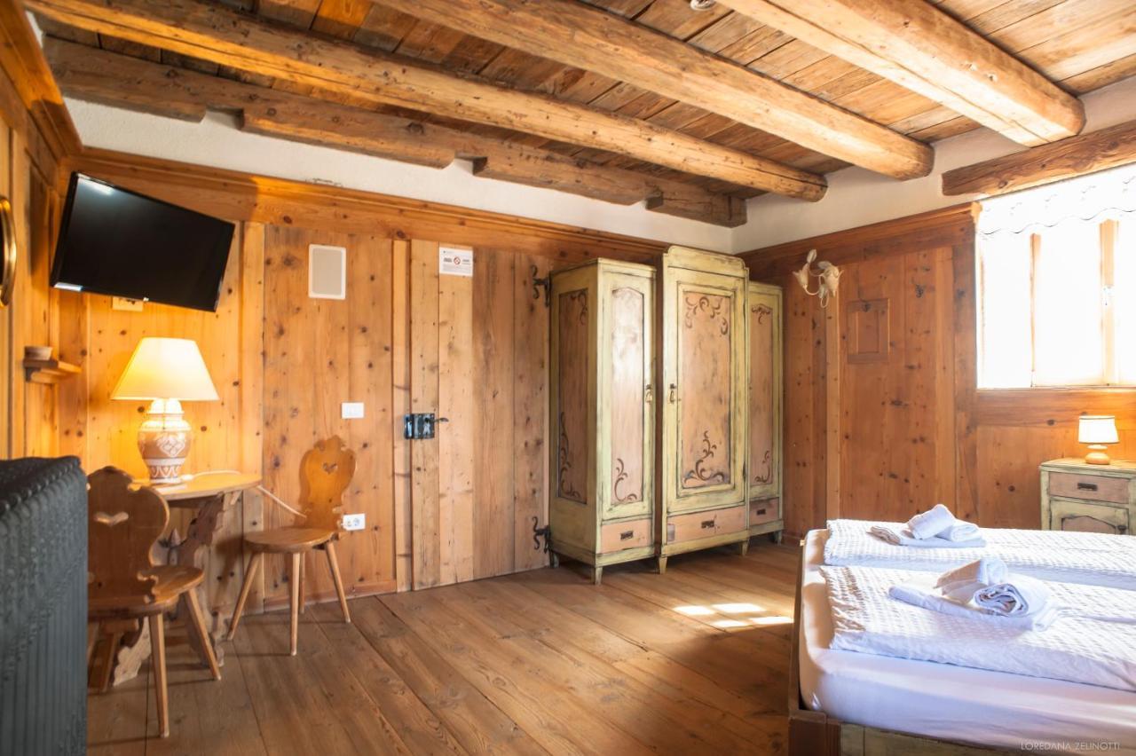 Maso Franceschella Bed and Breakfast Carano  Buitenkant foto