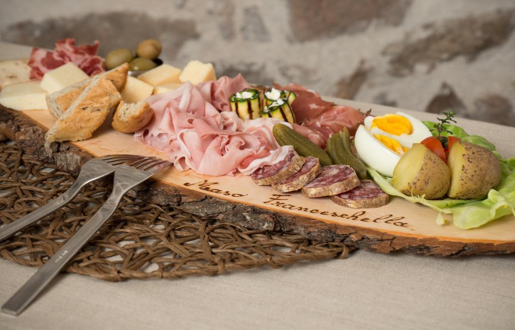 Maso Franceschella Bed and Breakfast Carano  Buitenkant foto