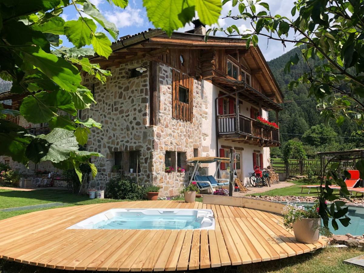 Maso Franceschella Bed and Breakfast Carano  Buitenkant foto